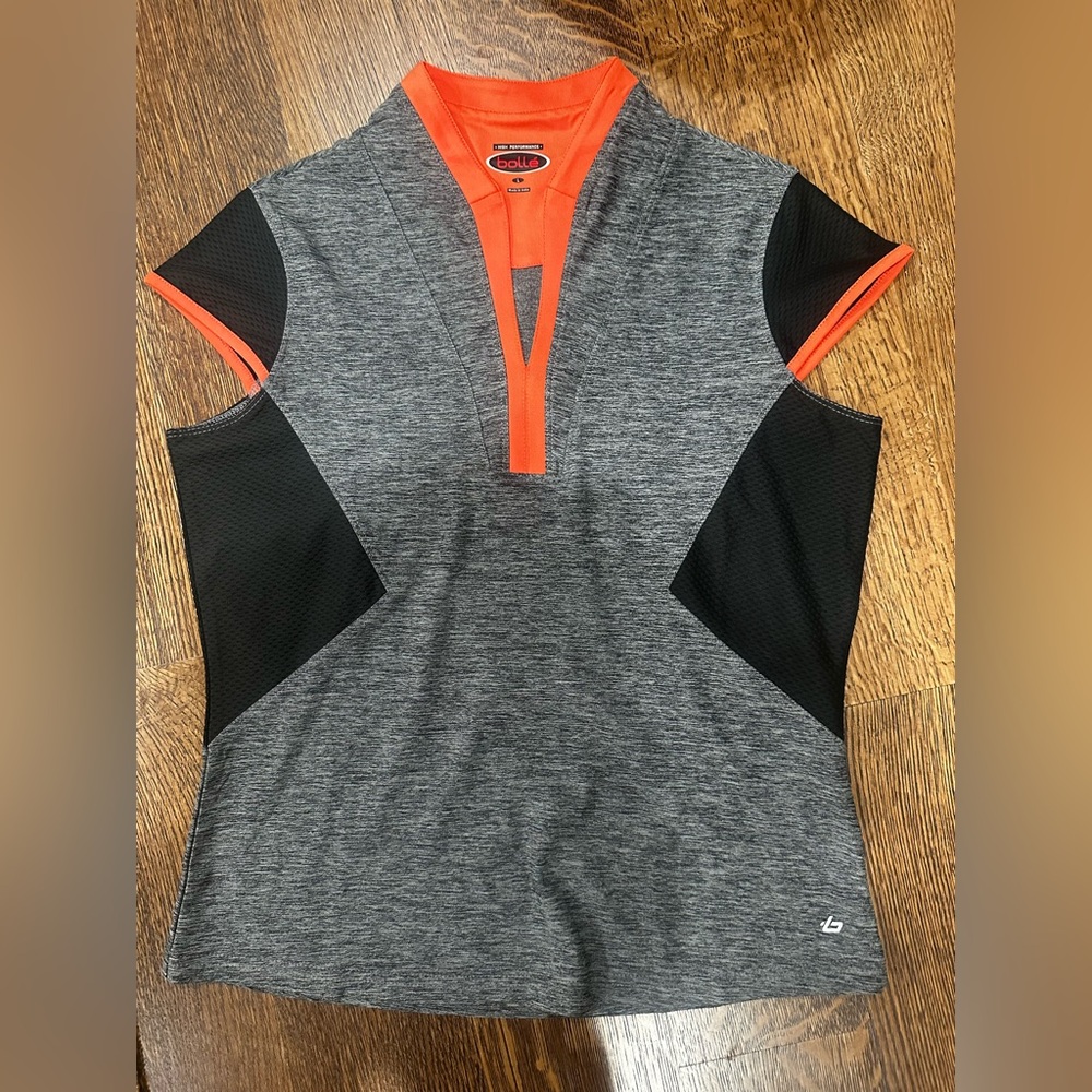 Women’s size large pickleball tennis golf or casual wear sleeveless top by BOLLE